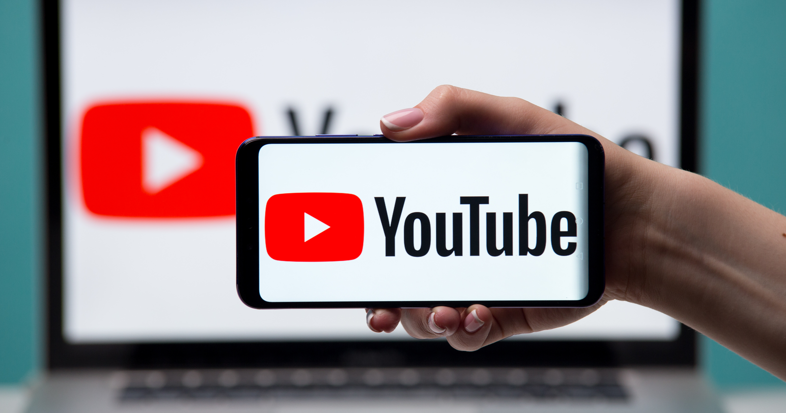 AI Video Summarizers: A Game-Changer for Busy YouTube Users